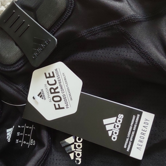 NWT Adidas Boy's Small Aeroready Force Padded Compression Integrated Black Shirt - Picture 4 of 16